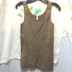 SKINNY SEAMLESS TAUPE TANK TOP SZ O/S FITS MOST